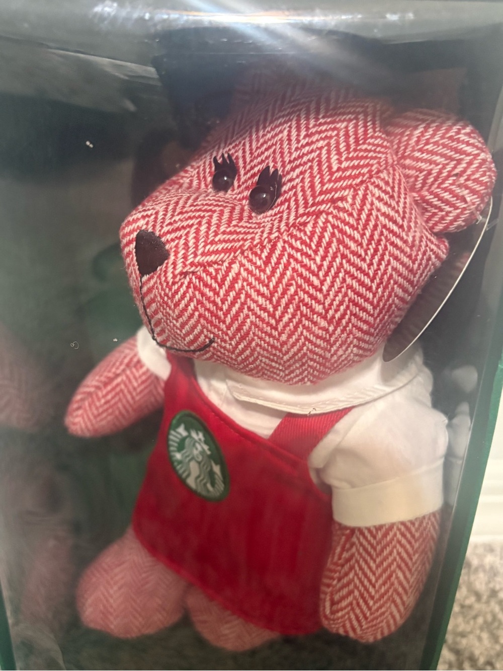 NWT Starbucks 2016 Red Holiday Apron Barista Girl Bear - Picture 5 of 8